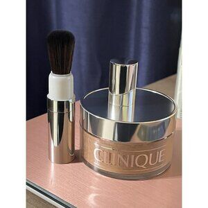 New Authentic Clinique Blended Face Powder and Brush #05 Transparency
